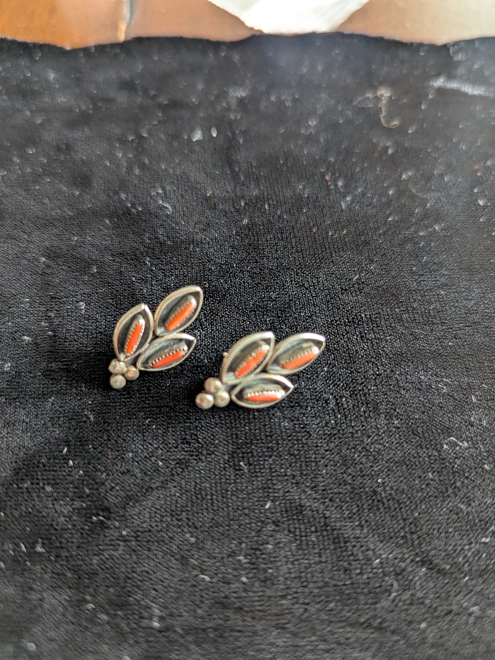 Zuni Sterling Silver Red Coral Leaf Earrings